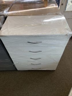 Five drawer chest of drawers